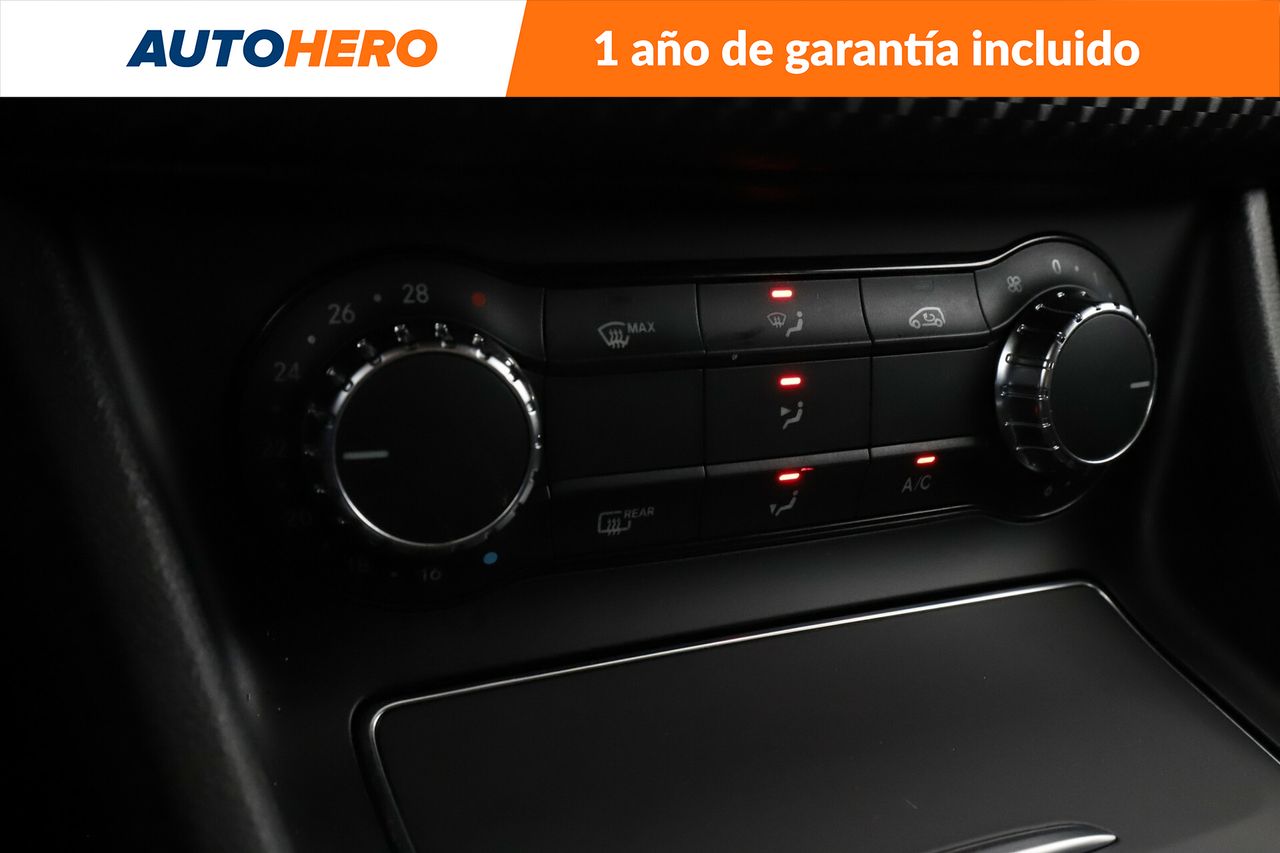 Foto Mercedes-Benz Clase A 25