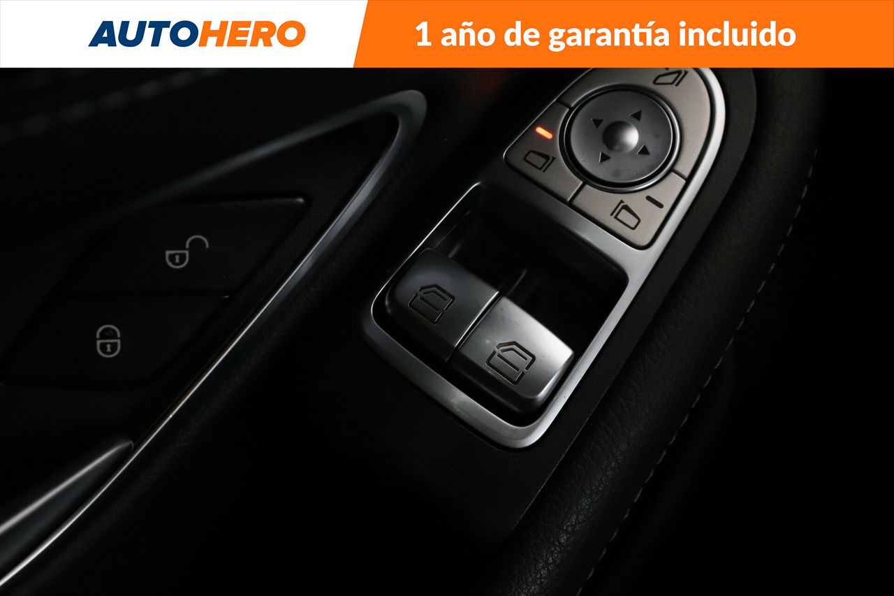 Foto Mercedes-Benz Clase C 33