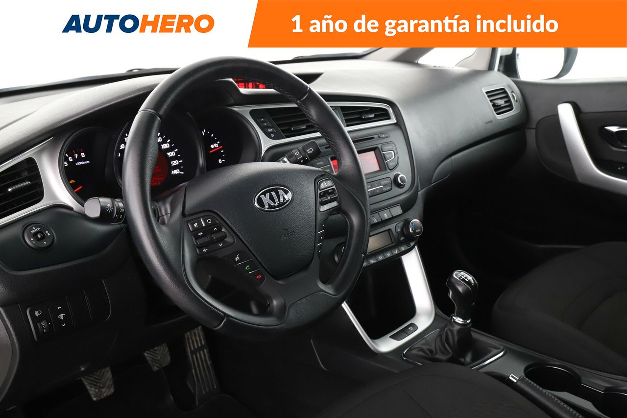 Foto Kia Ceed 12