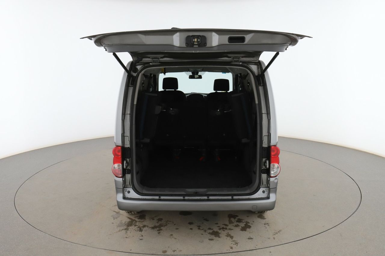 Foto Nissan NV200 17