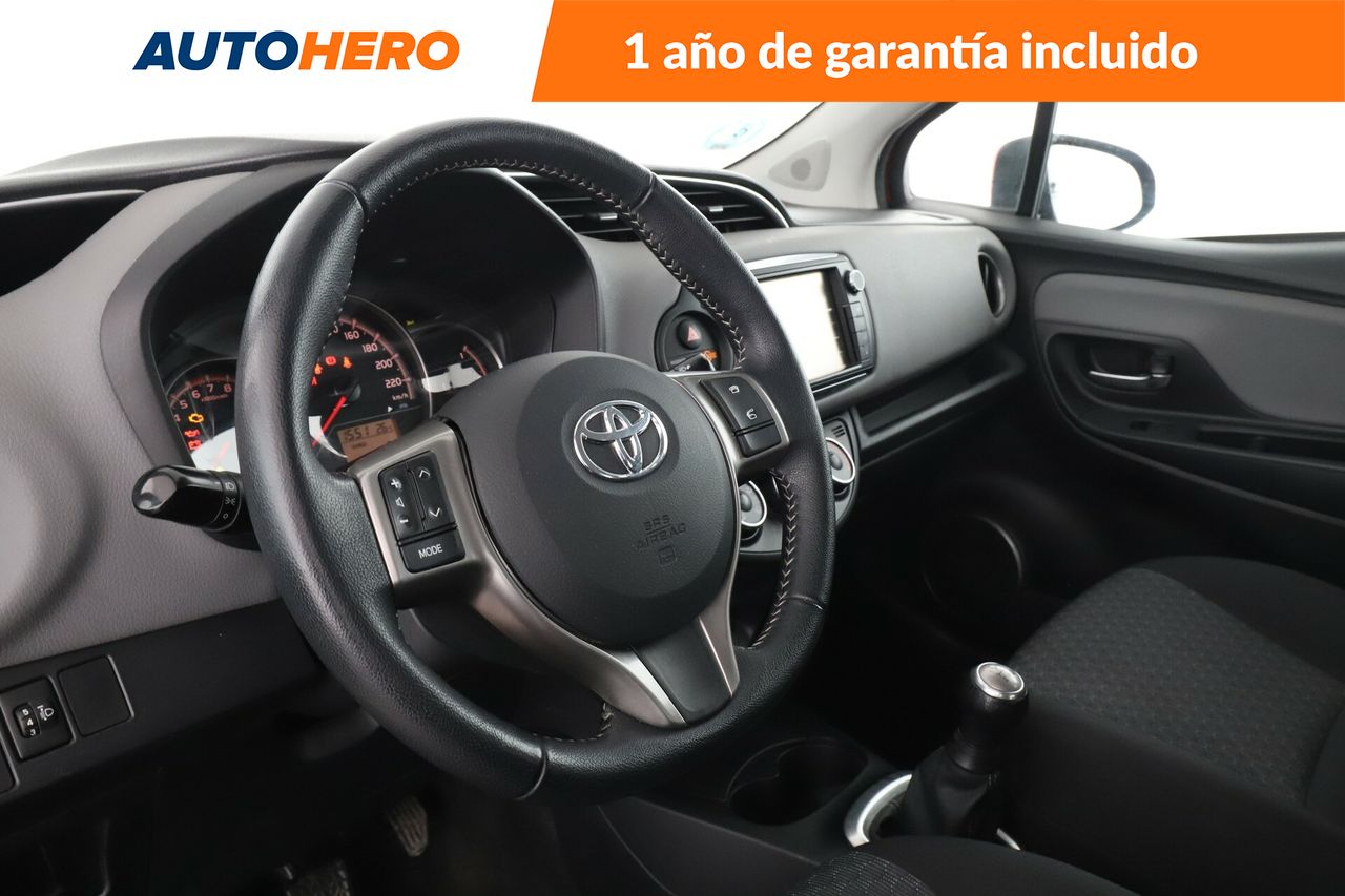 Foto Toyota Yaris 12