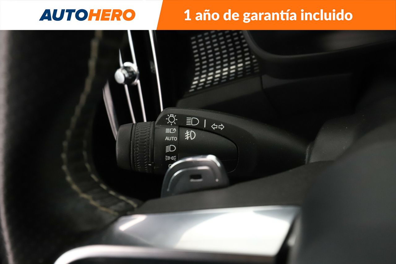 Foto Volvo XC40 24