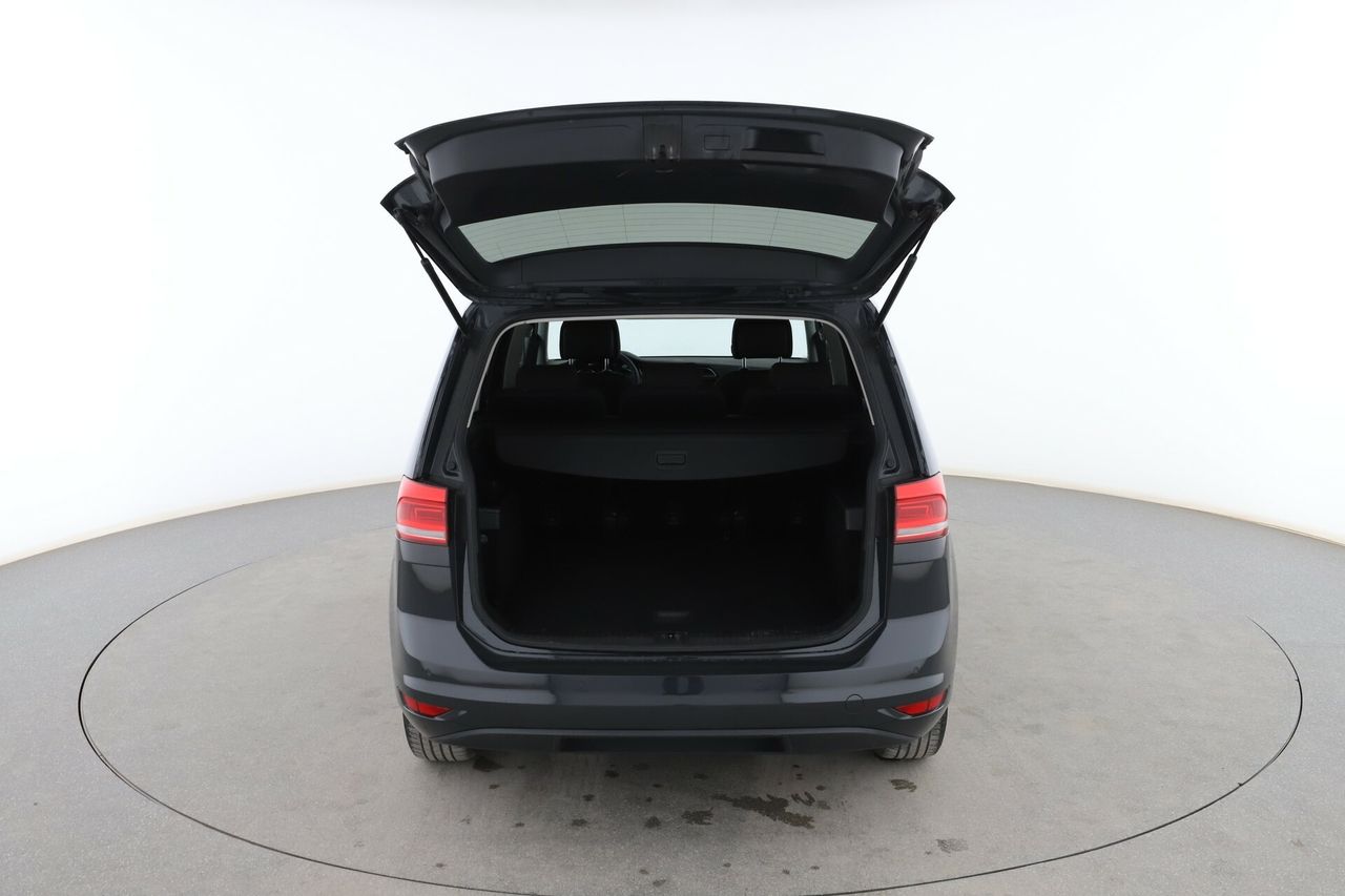 Foto Volkswagen Touran 17