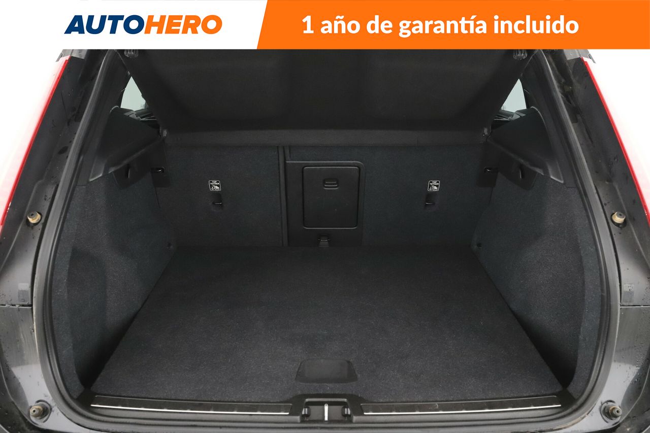 Foto Volvo XC40 18