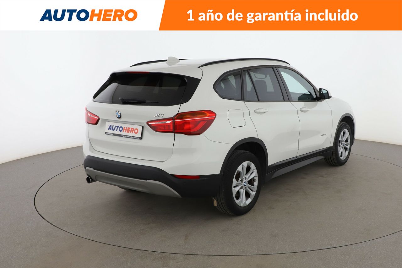 Foto BMW X1 6