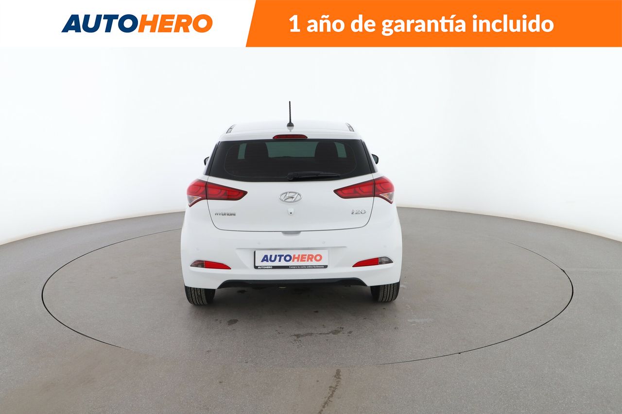 Foto Hyundai i20 4