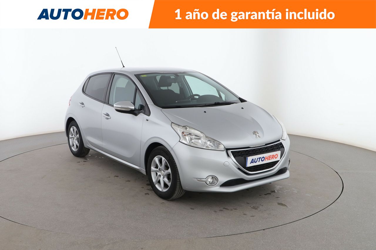 Foto Peugeot 208 8