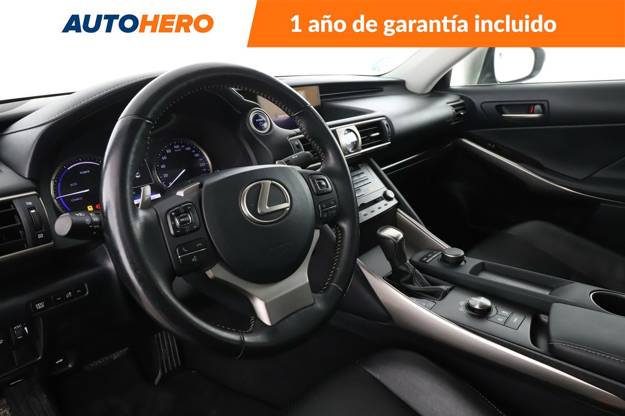 Foto Lexus IS 11