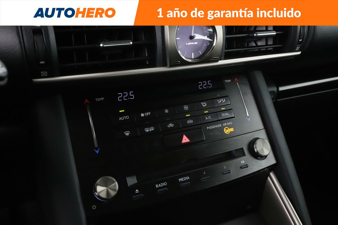 Foto Lexus IS 24
