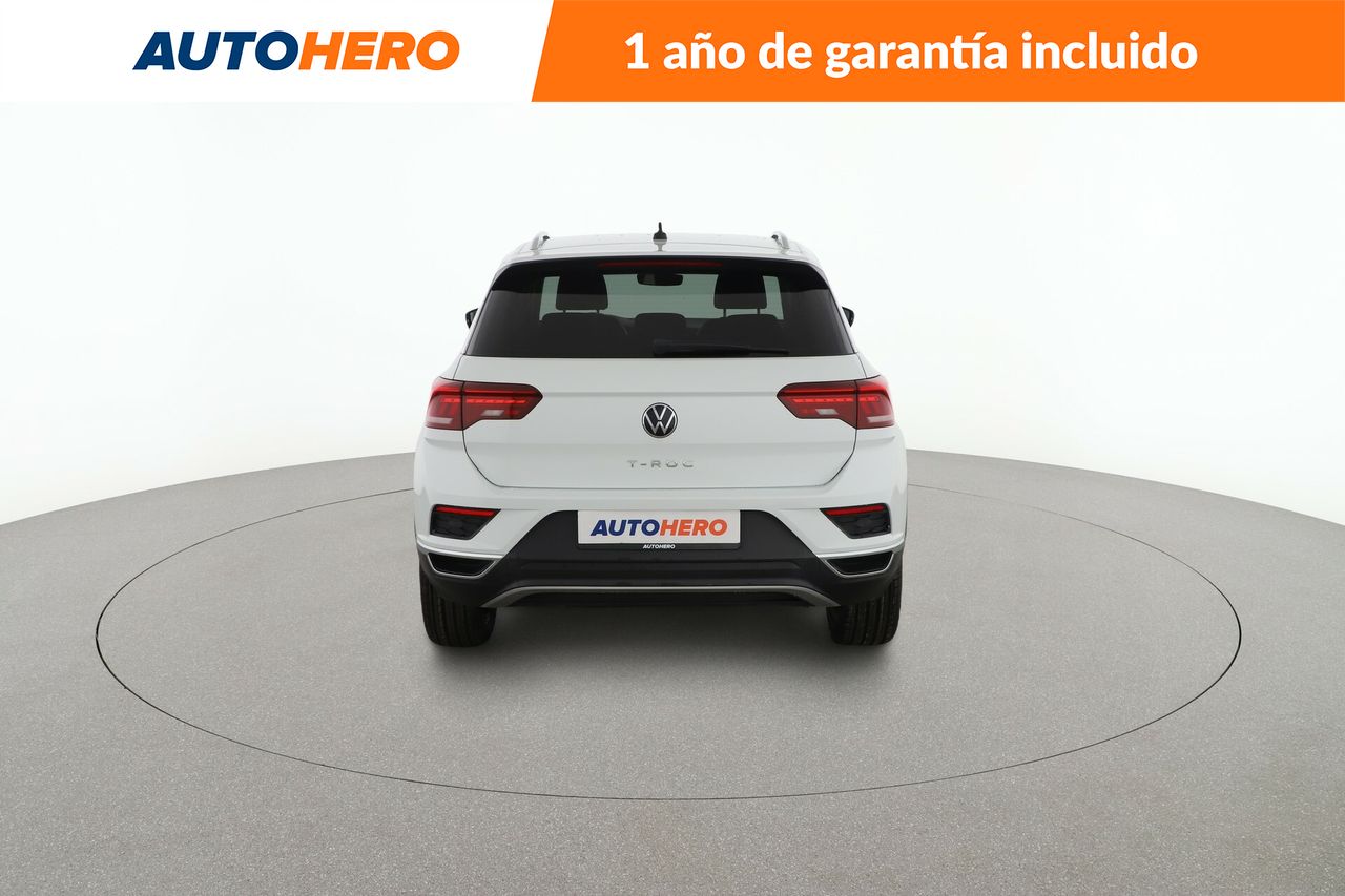 Foto Volkswagen T-Roc 4