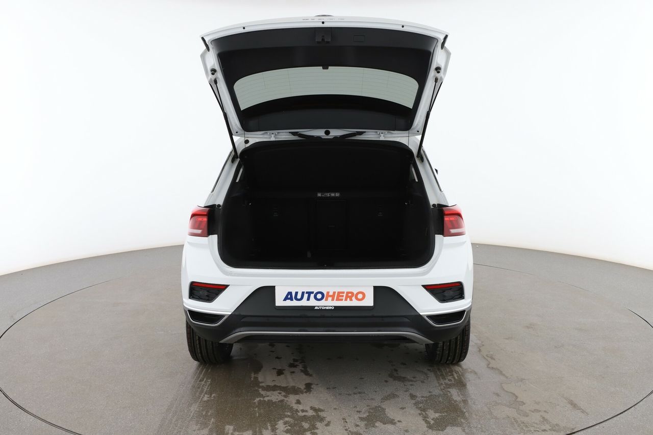 Foto Volkswagen T-Roc 16