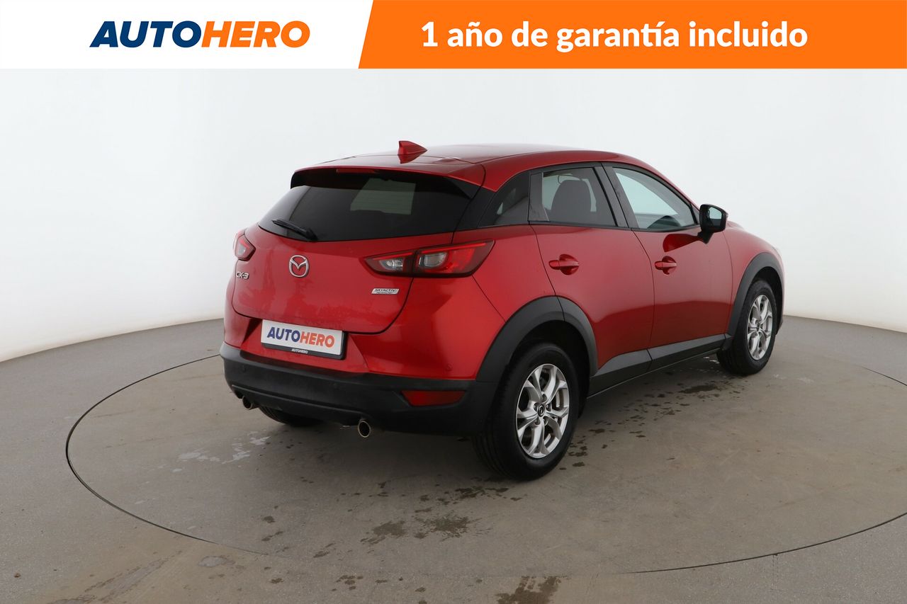 Foto Mazda CX-3 5