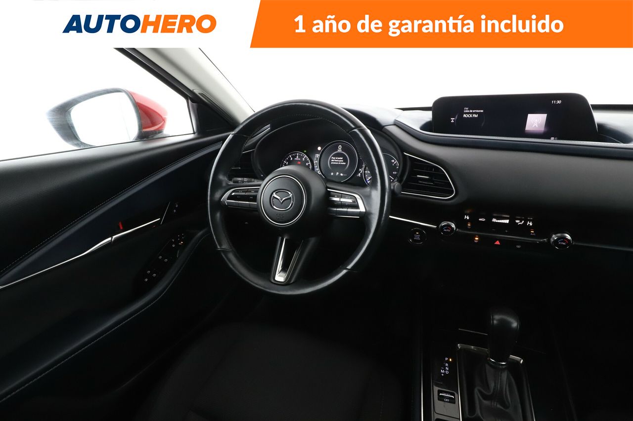 Foto Mazda CX-30 13