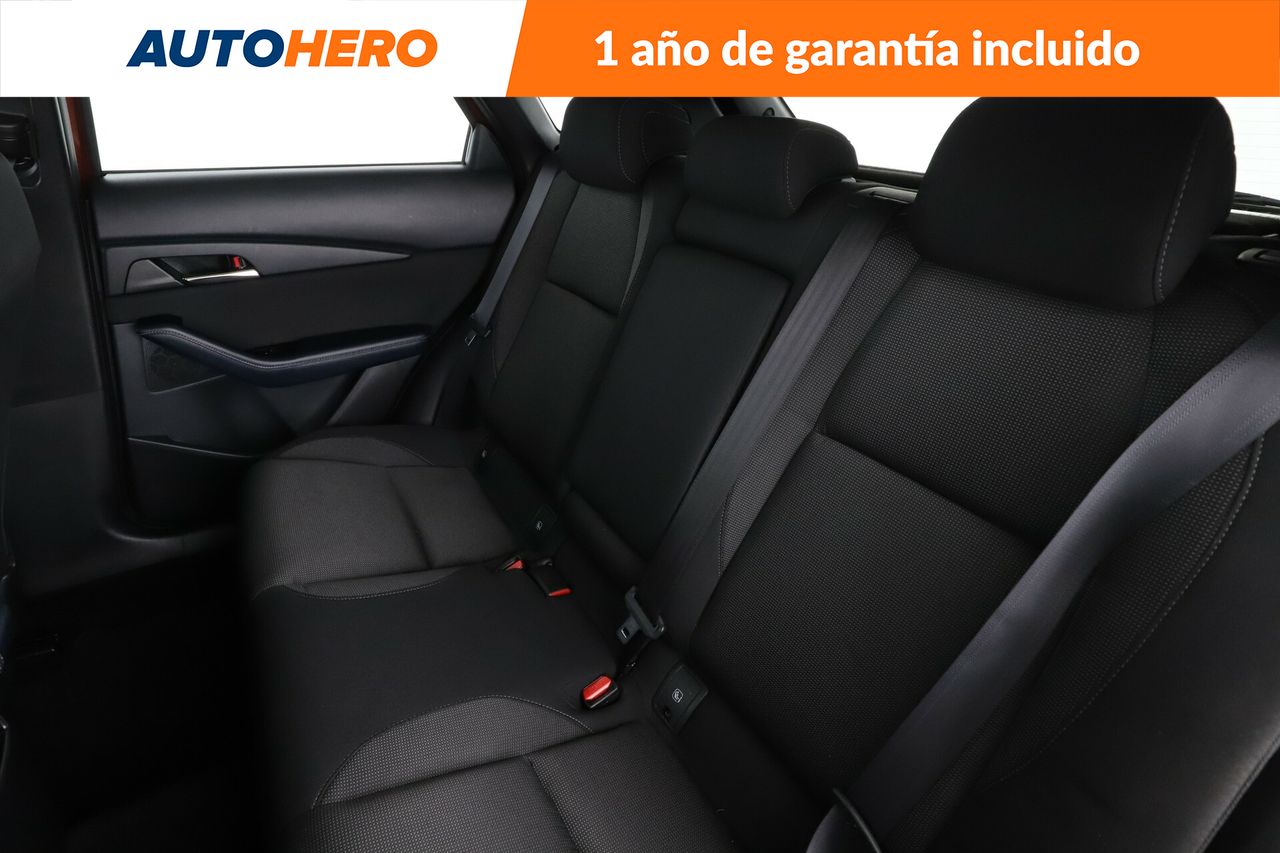 Foto Mazda CX-30 14