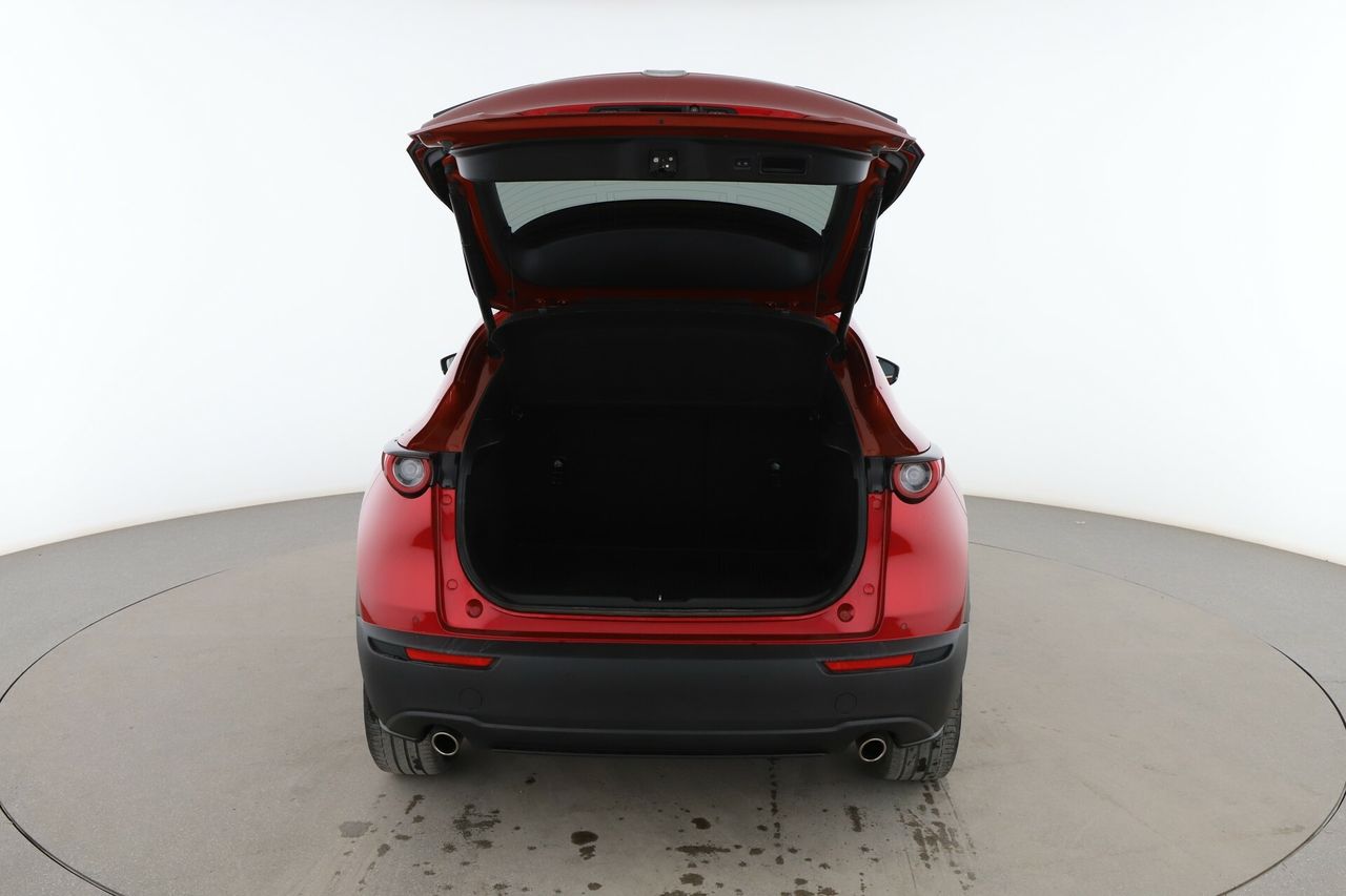 Foto Mazda CX-30 16