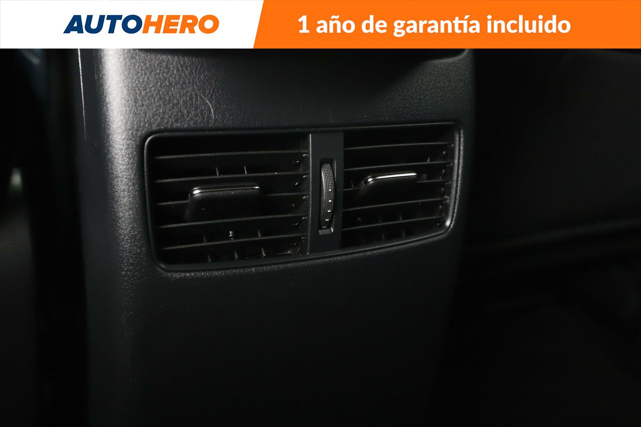 Foto Mazda CX-30 23