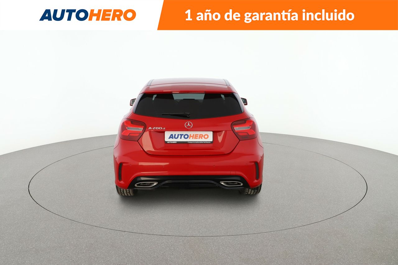 Foto Mercedes-Benz Clase A 4