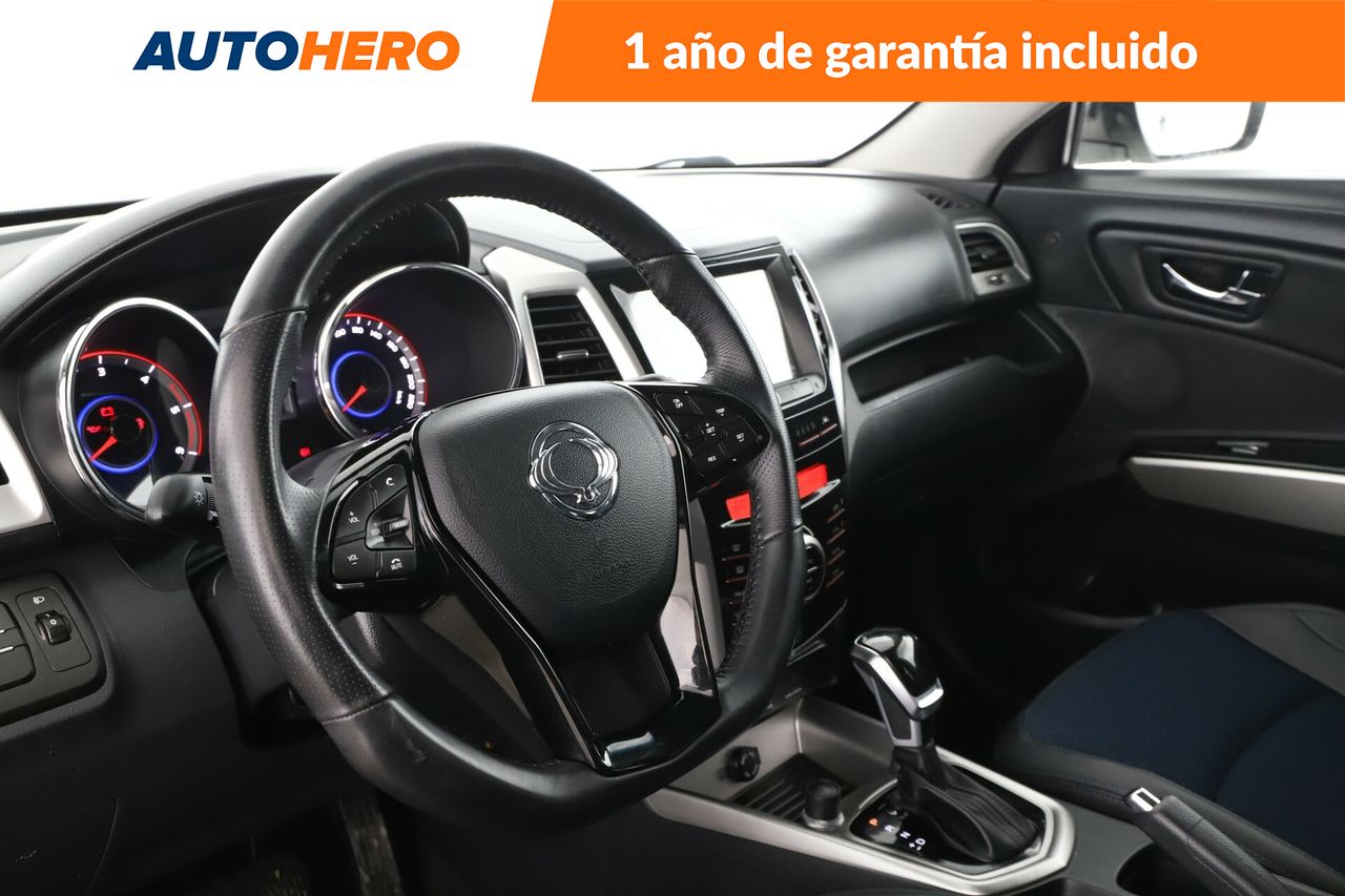 Foto SsangYong Tivoli 11