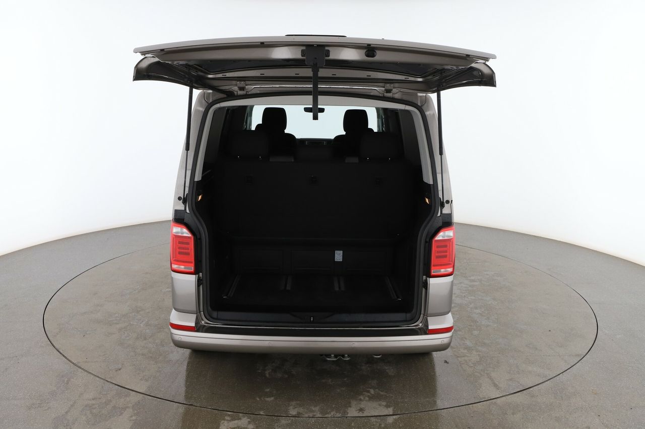 Foto Volkswagen Multivan 16