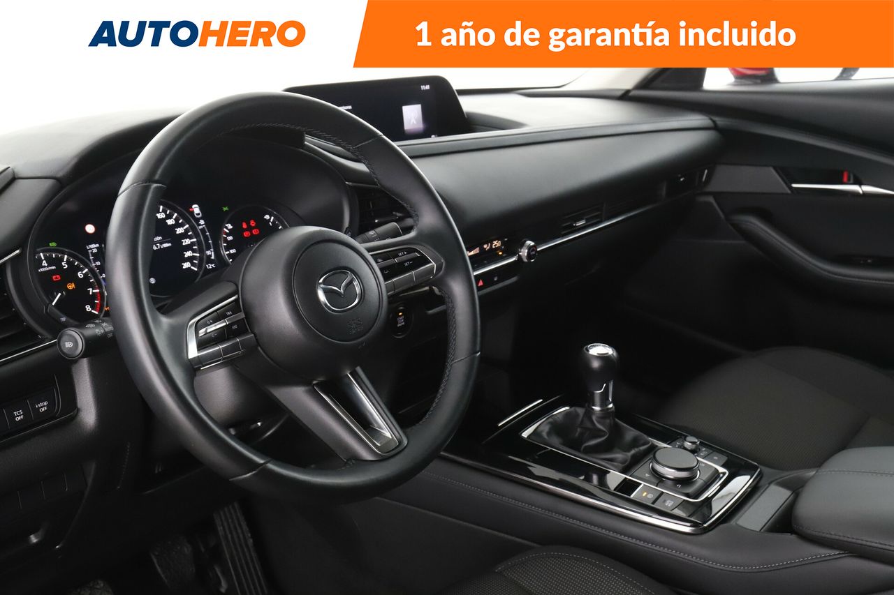 Foto Mazda CX-30 11