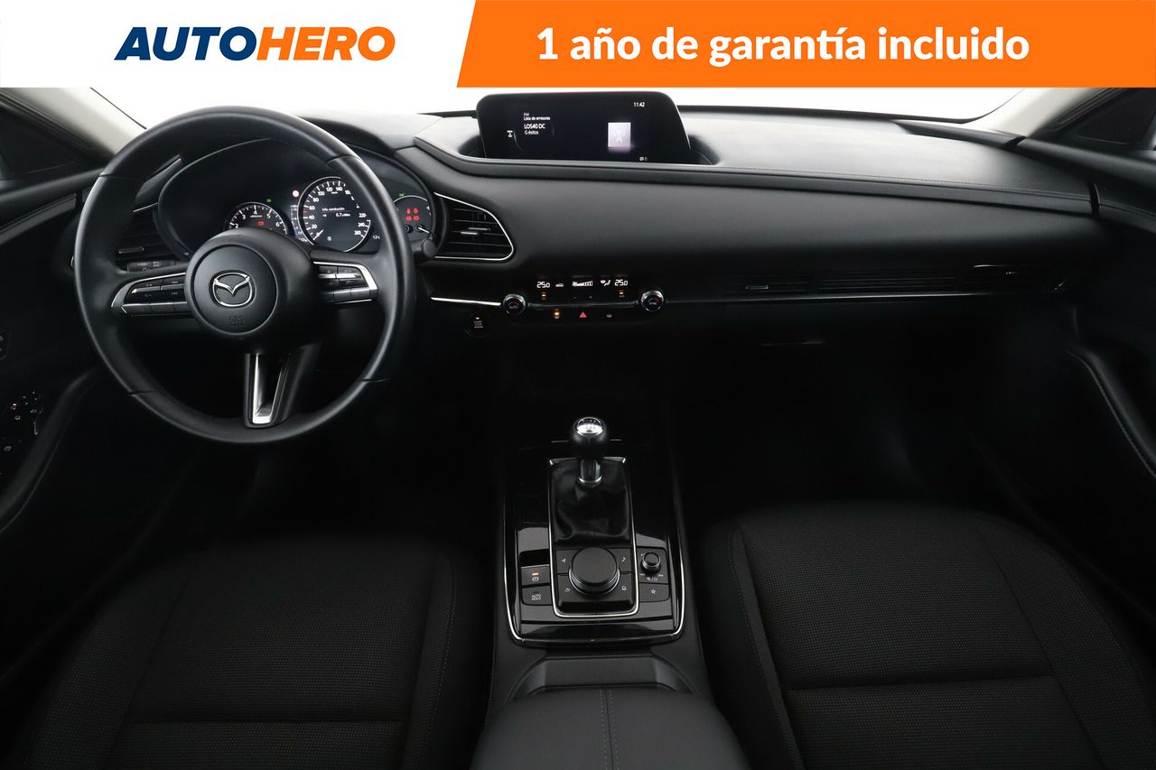Foto Mazda CX-30 12