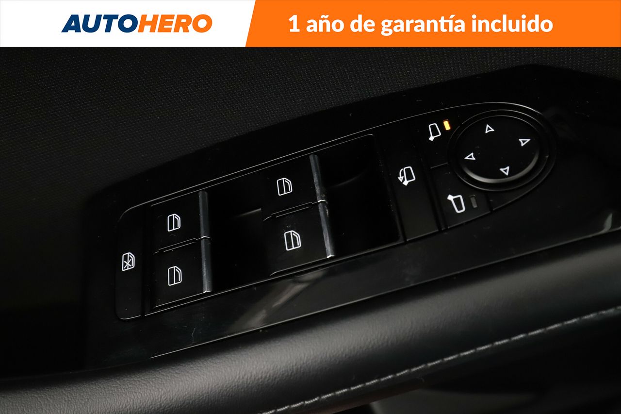 Foto Mazda CX-30 23