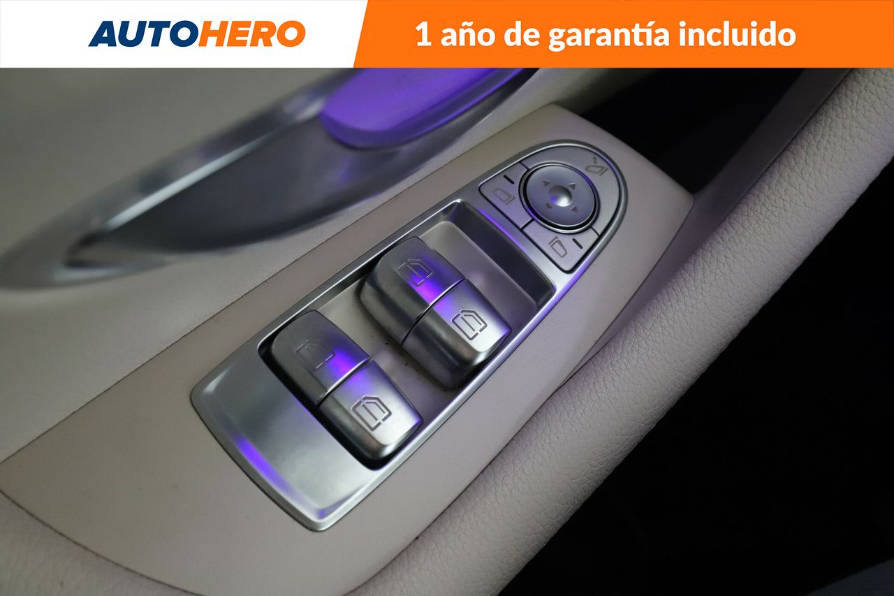 Foto Mercedes-Benz Clase E 32