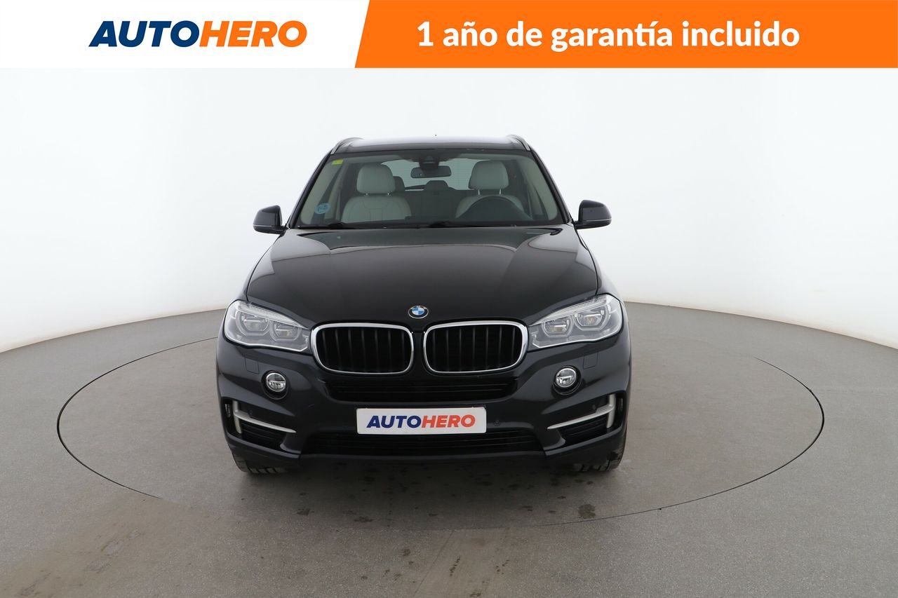 Foto BMW X5 8