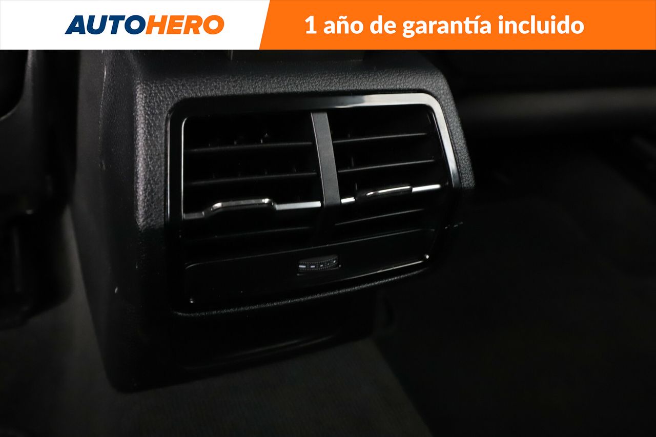 Foto Audi Q3 25