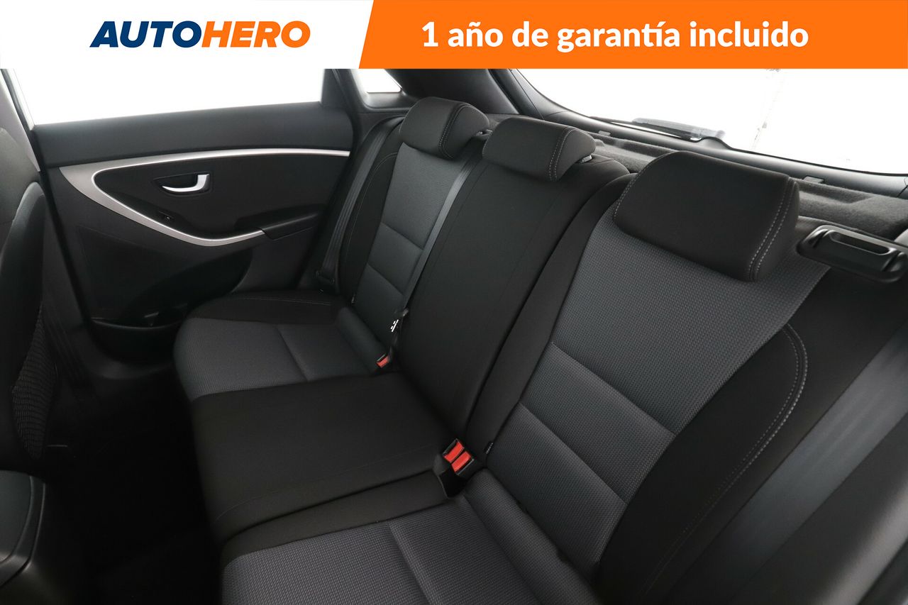 Foto Hyundai i30 15
