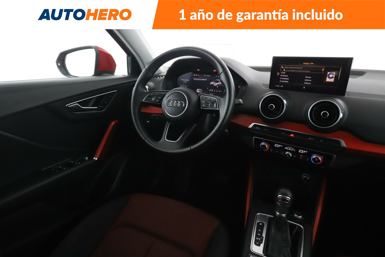 Foto Audi Q2 13