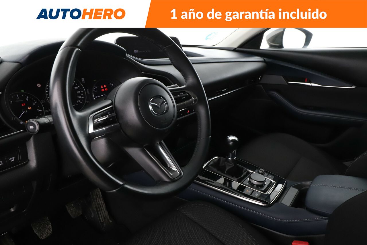 Foto Mazda CX-30 11
