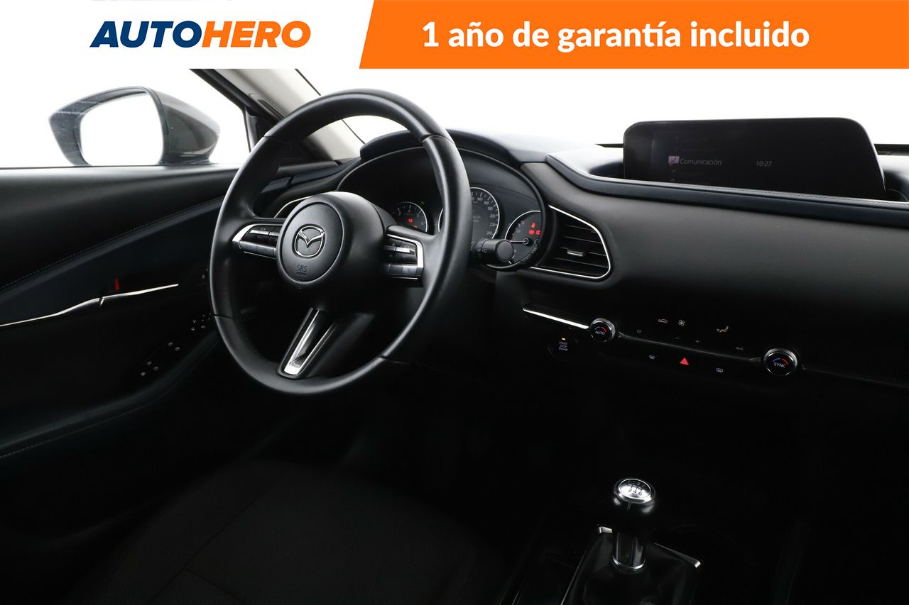 Foto Mazda CX-30 13