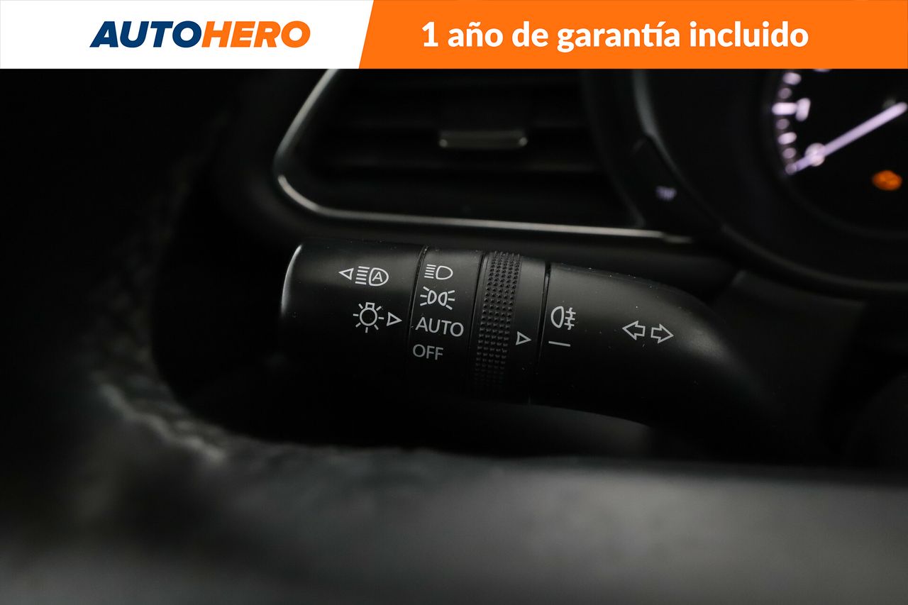 Foto Mazda CX-30 31