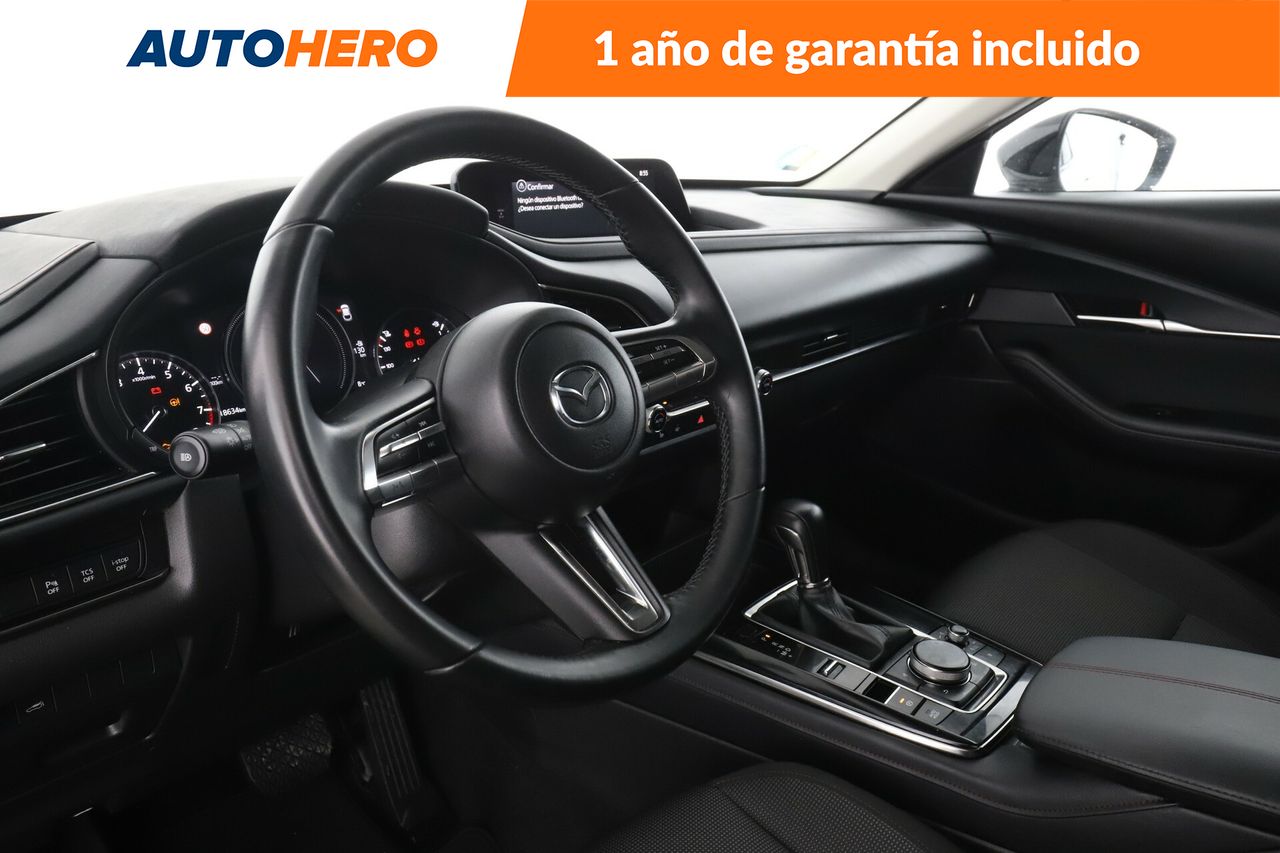 Foto Mazda CX-30 11