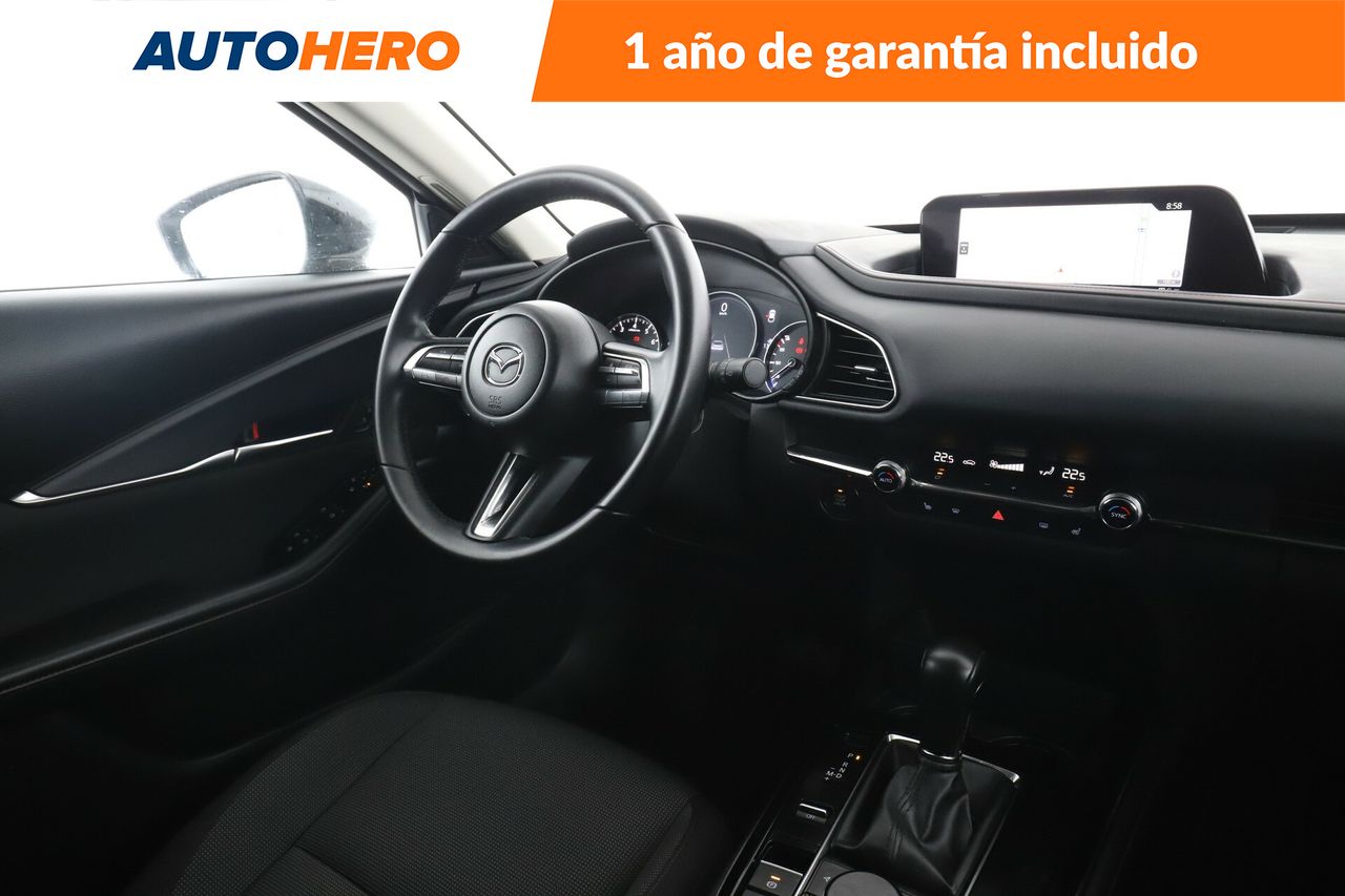 Foto Mazda CX-30 13