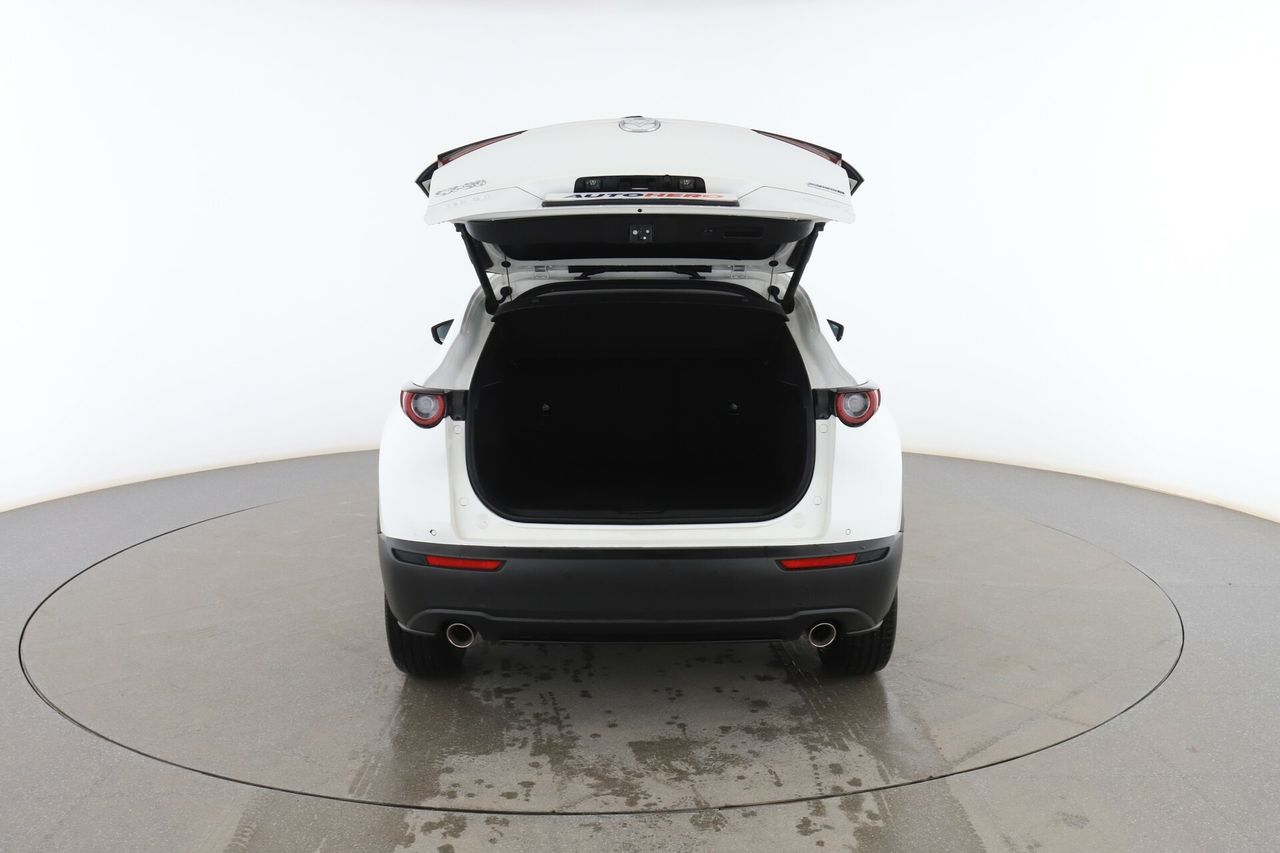 Foto Mazda CX-30 16