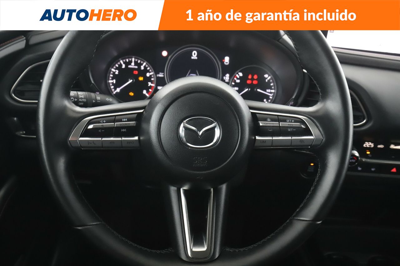 Foto Mazda CX-30 19