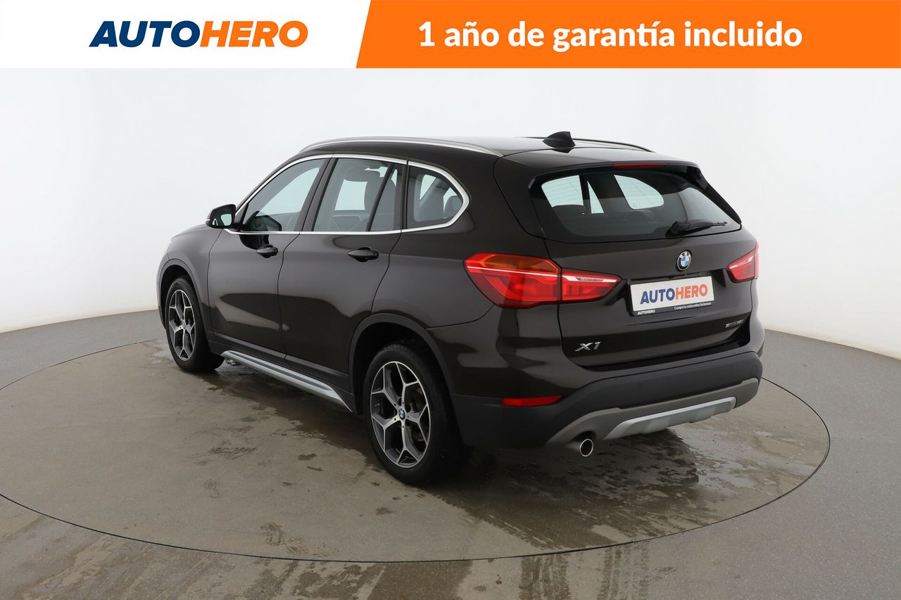 Foto BMW X1 3