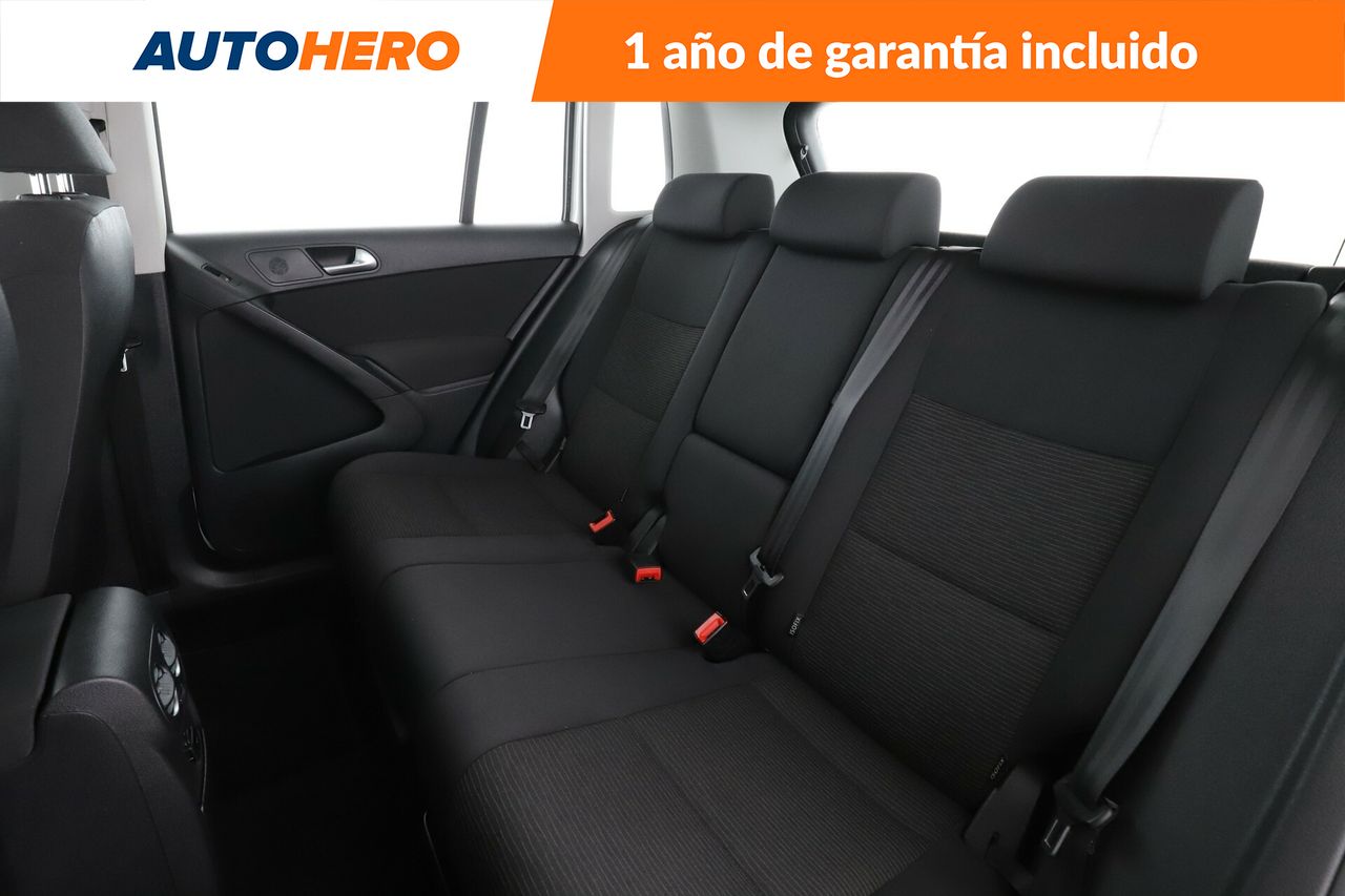 Foto Volkswagen Tiguan 14