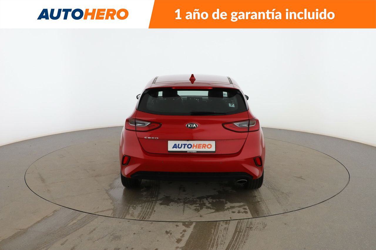 Foto Kia Ceed 4
