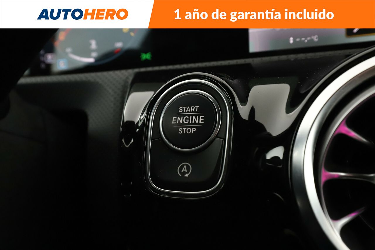 Foto Mercedes-Benz Clase CLA 28