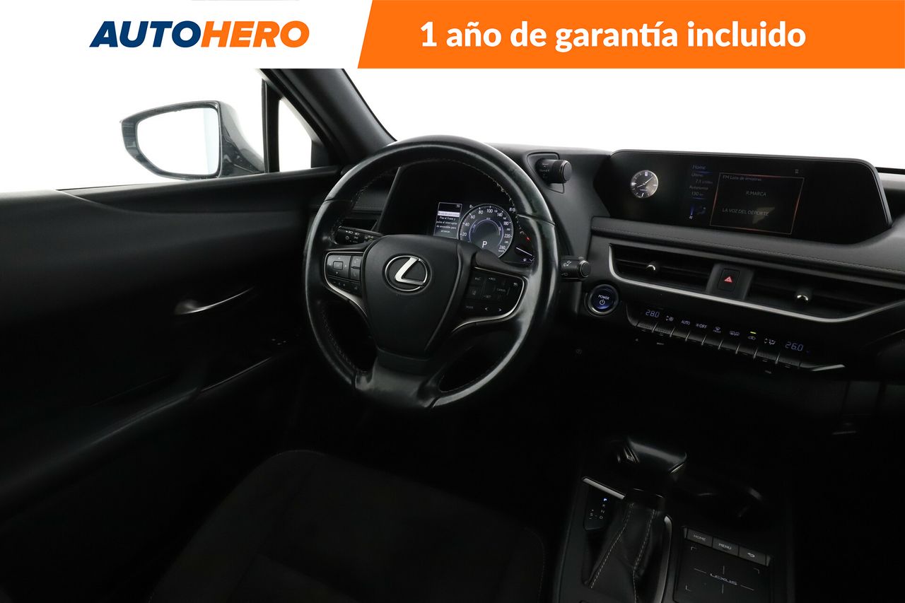 Foto Lexus UX 13