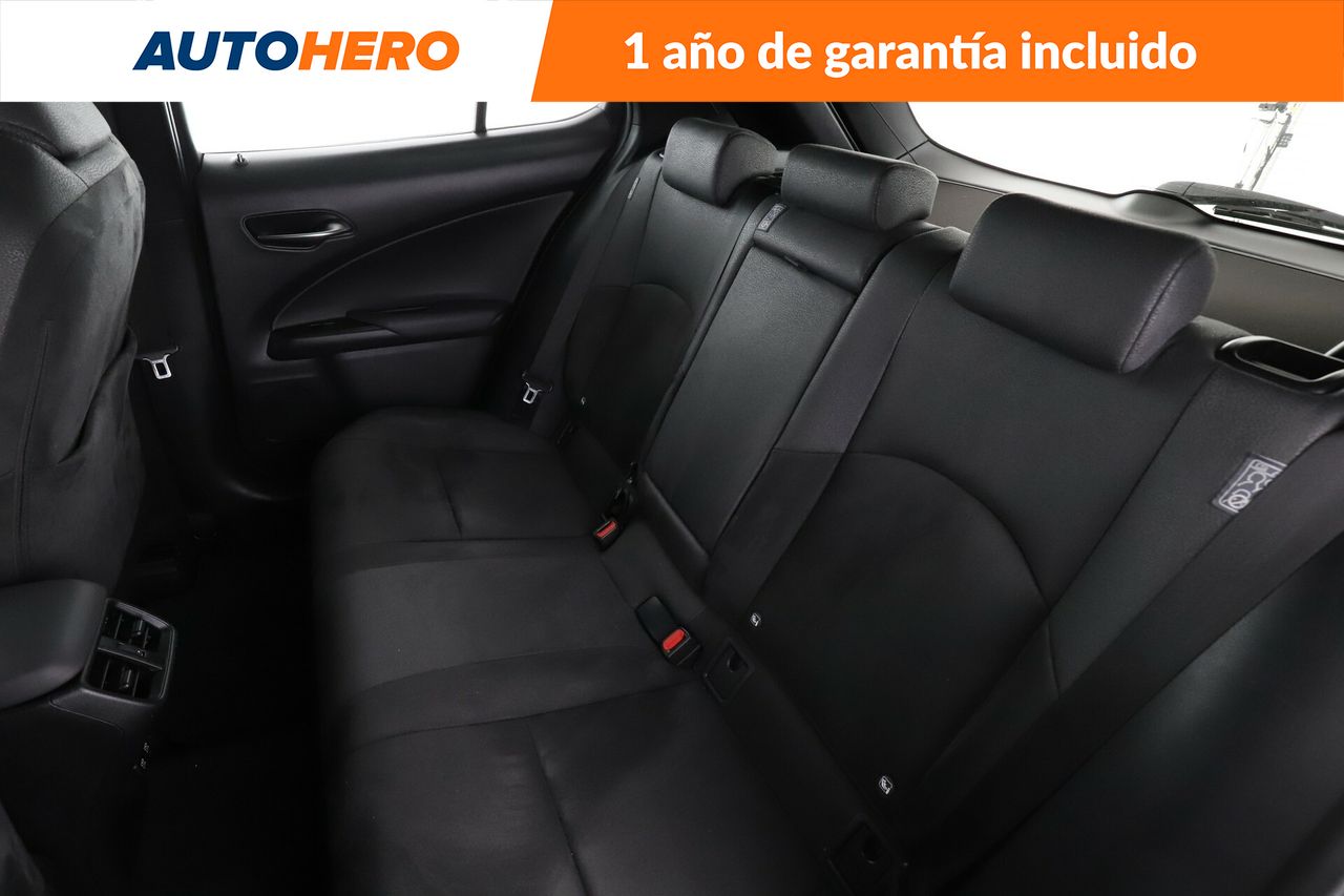 Foto Lexus UX 14