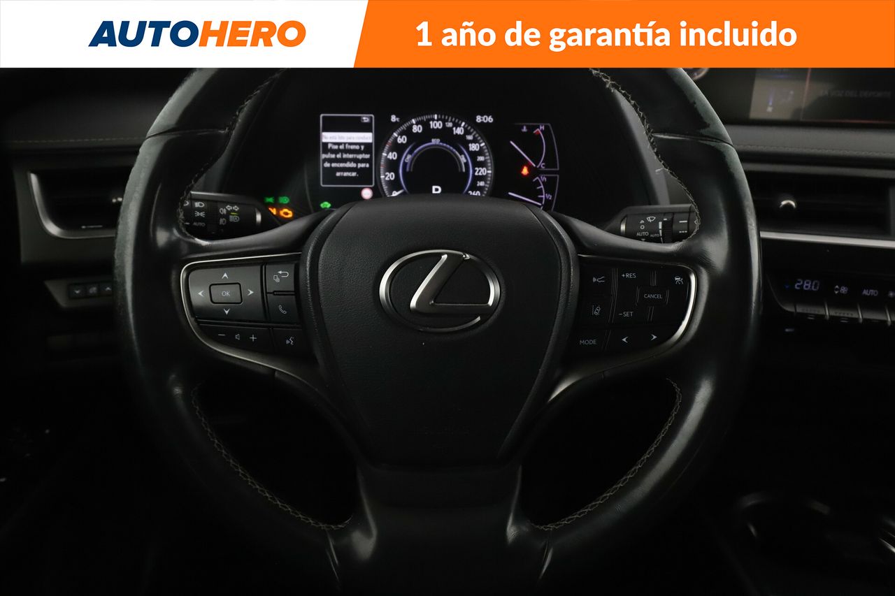 Foto Lexus UX 19