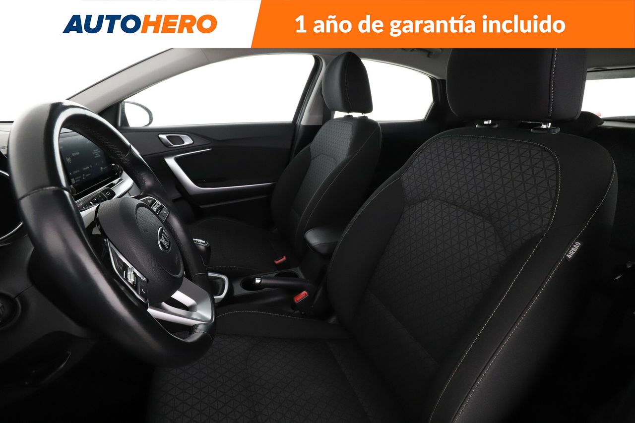 Foto Kia XCeed 10
