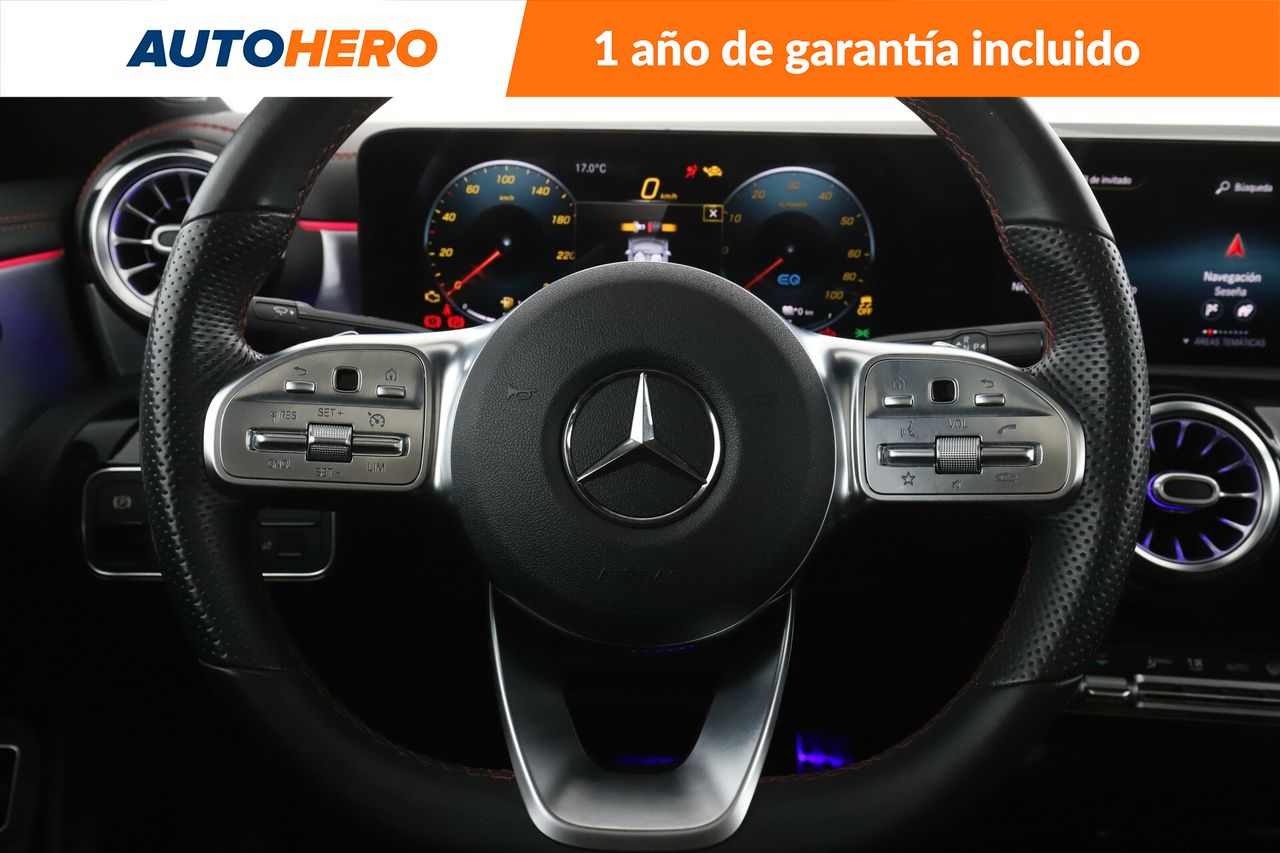 Foto Mercedes-Benz Clase CLA 19