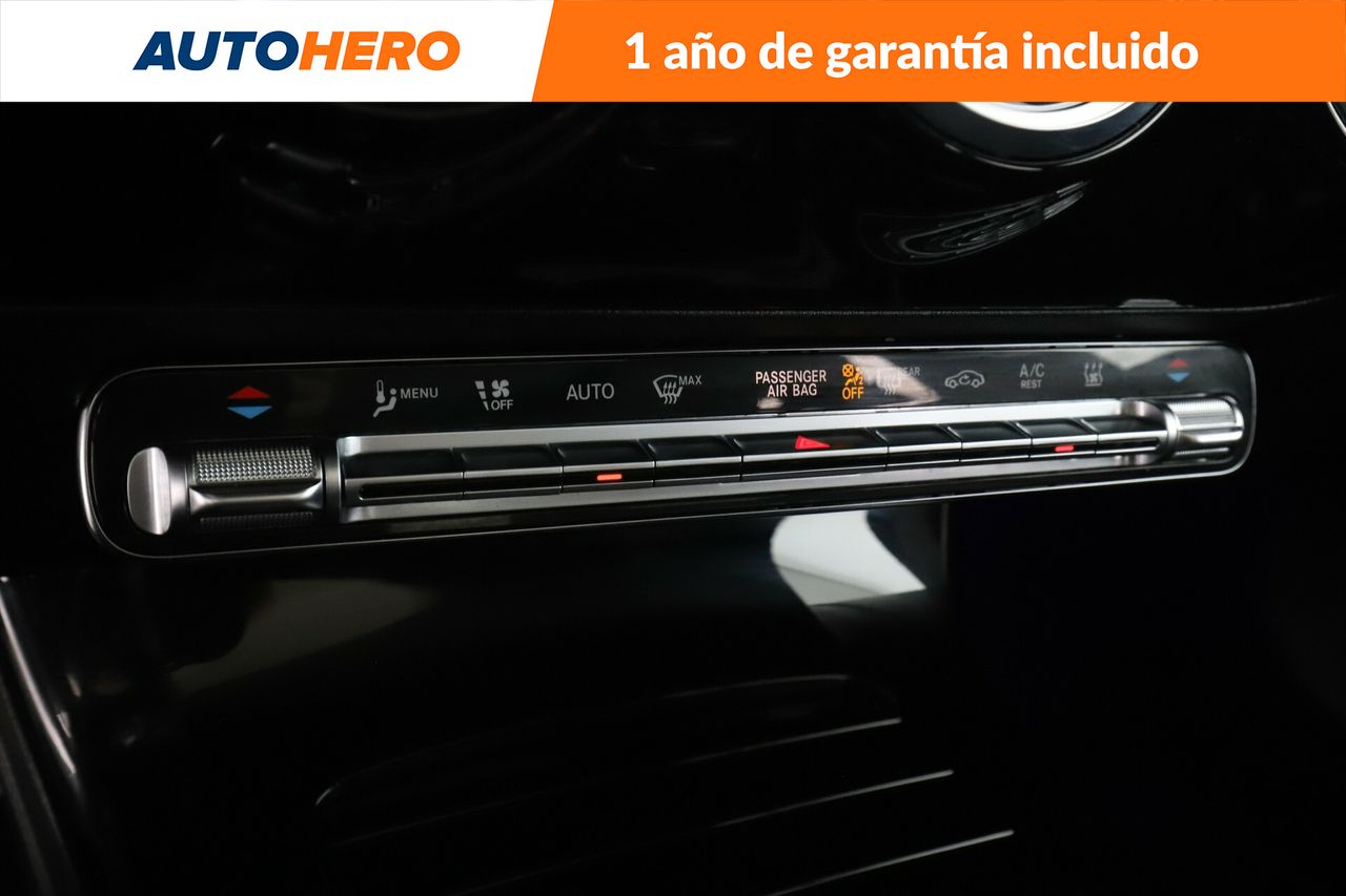 Foto Mercedes-Benz Clase CLA 28