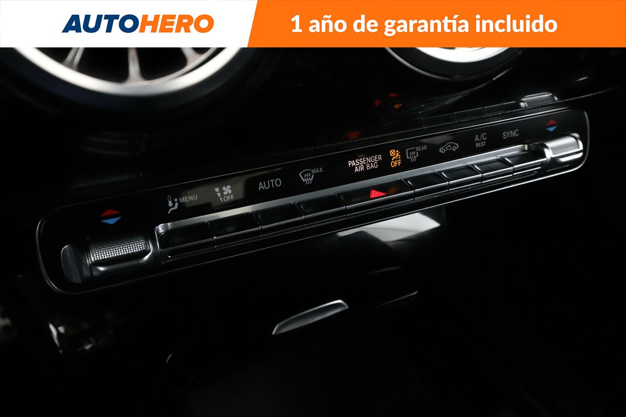 Foto Mercedes-Benz Clase CLA 30