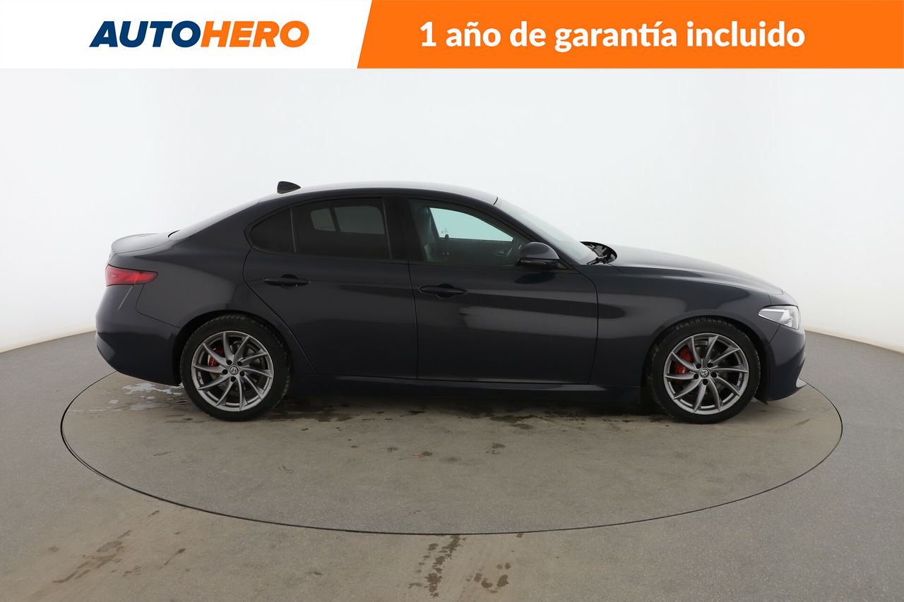 Foto Alfa Romeo Giulia 6